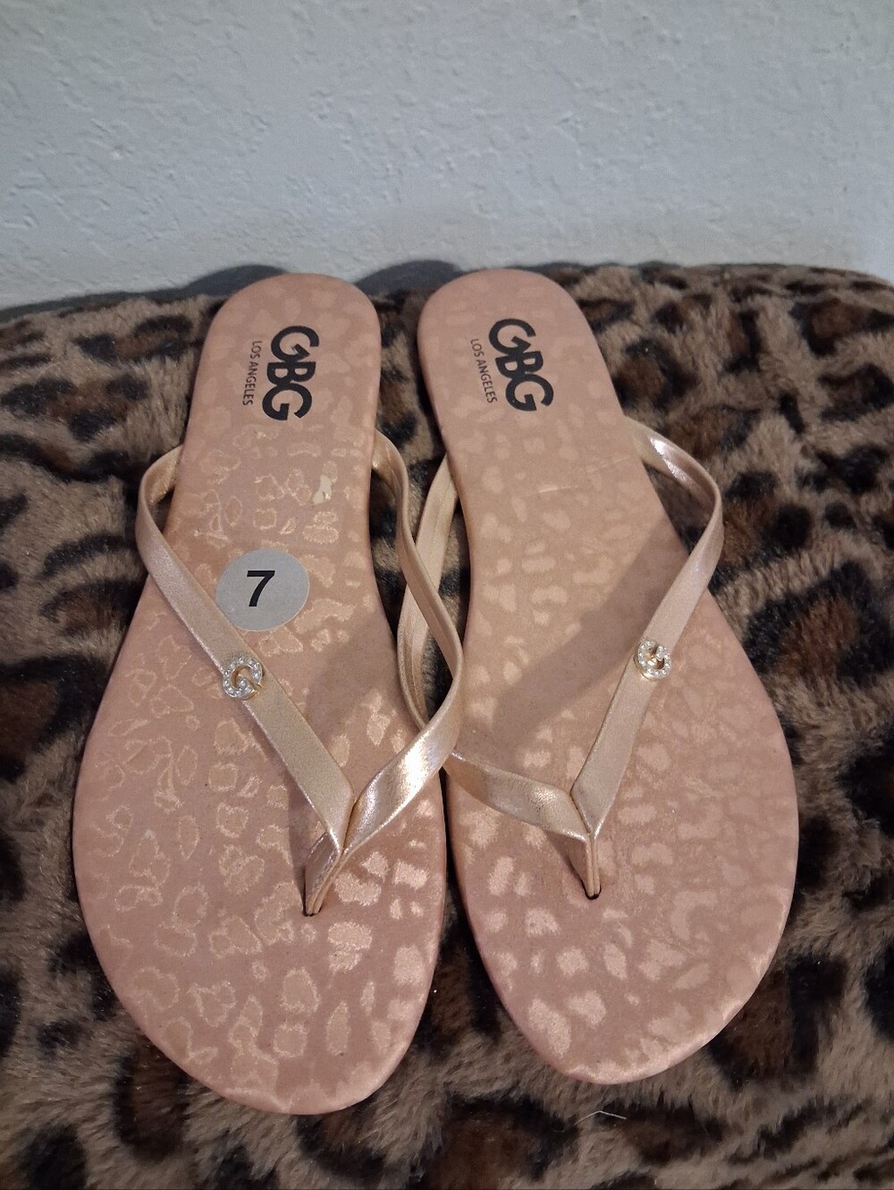 GBG Los Angeles Rose Gold Metallic Flip Flop Sandals